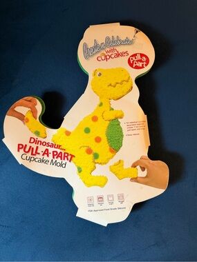 Dinosaur pull apart cupcakes mold